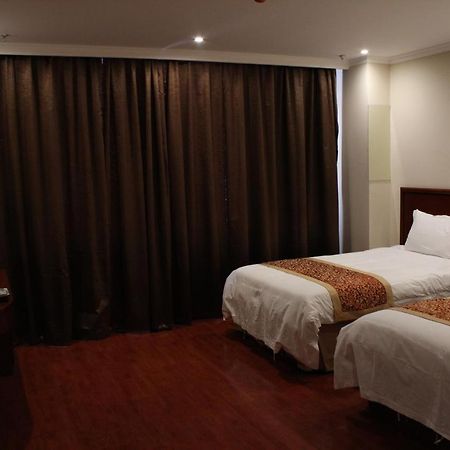 Greentree Inn Wuxi Huishan District Yangshan Town Jiayang Life Plaza Business Hotel Jiaxing Exterior foto